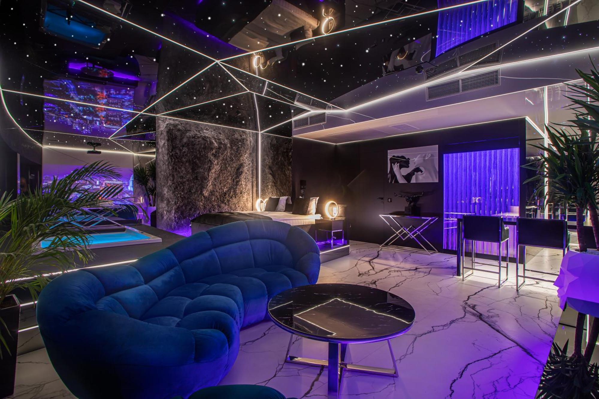Apartamenty Sky Tower Z Jakuzzi Przy Oknie Breslau Exterior foto