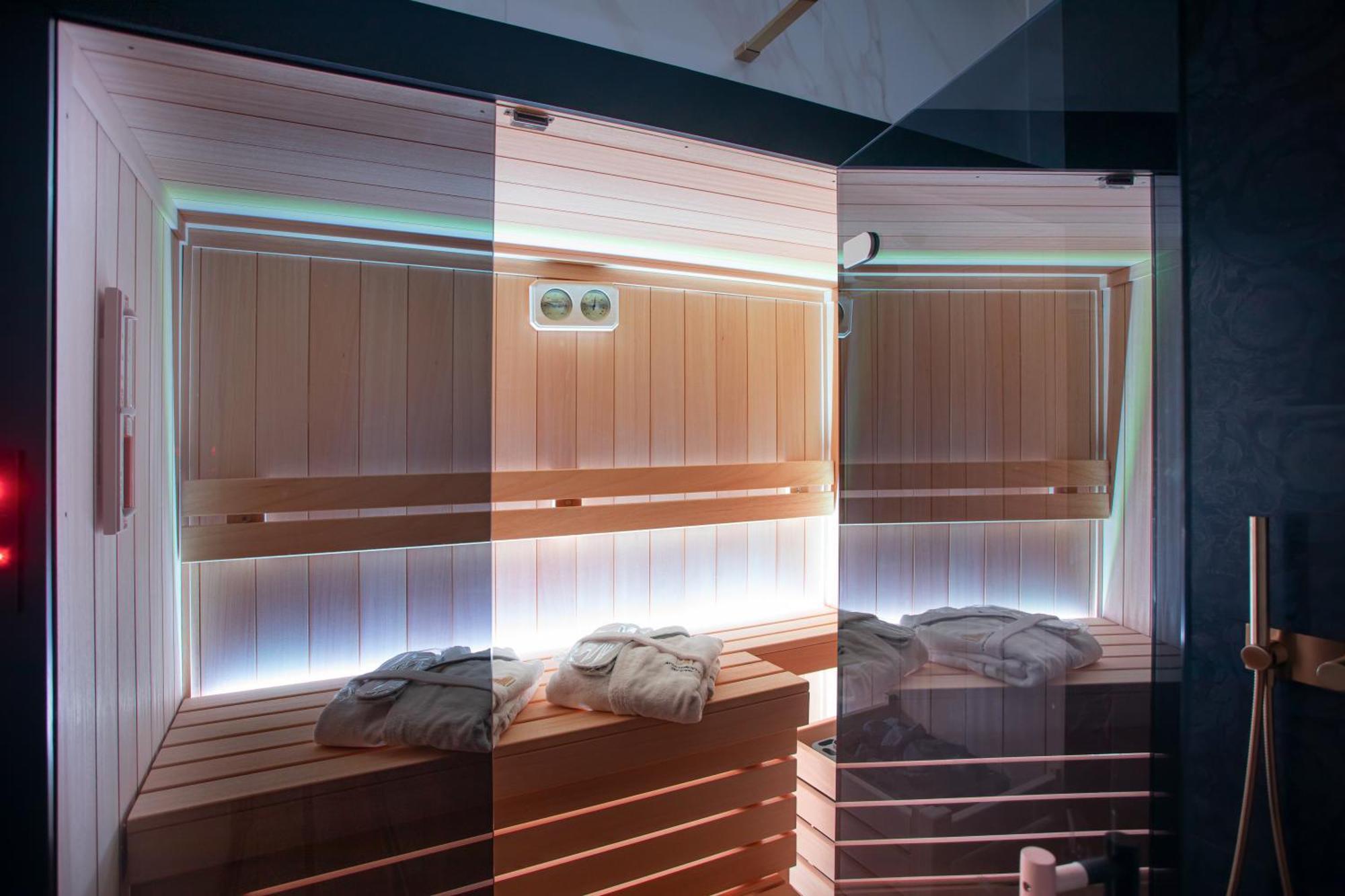 Apartamenty Sky Tower Z Jakuzzi Przy Oknie Breslau Exterior foto